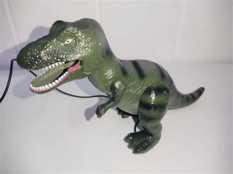 JURASSIC PARK TYRANNOSAURUS REX TREX REMOTE CONTROL UNIVERSAL STUDIOS JAPAN, Hobbies & Toys ...