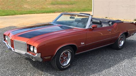 1972 Oldsmobile Cutlass Supreme Convertible | F187 | Louisville 2016