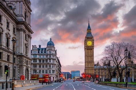 Premium Photo | London city skyline with Big Ben and Houses of Parliament cityscape in UK