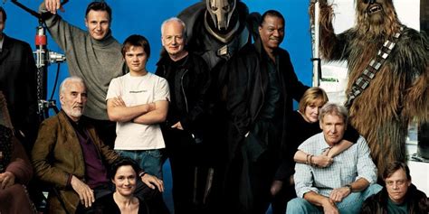 Mark Hamill reveals he was Photoshopped in a photo of the Star Wars cast reunion - Hot Movies News