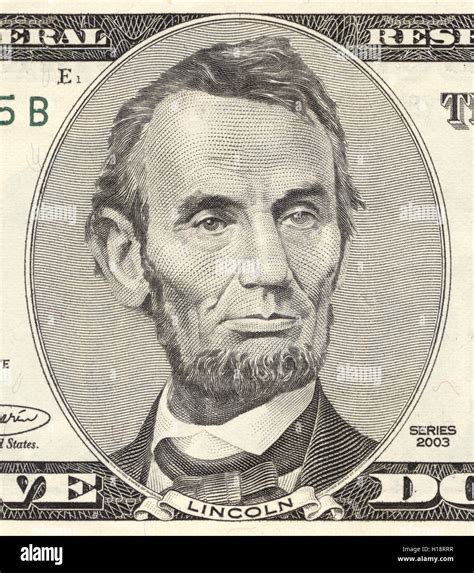 Abraham Lincoln portrait on five-dollar bill, closeup. True colours Stock Photo - Alamy