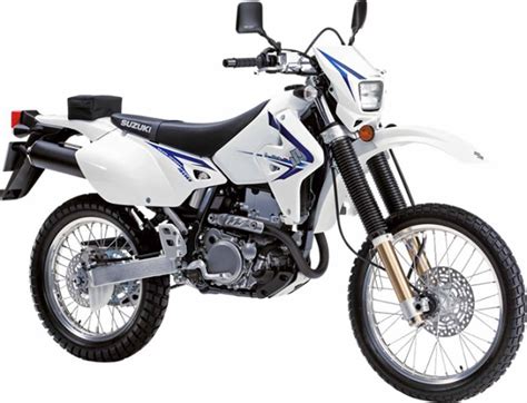 SUZUKI DR 250 - Review and photos