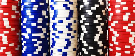 Poker Chips Guide: Colors, Values & Customization - Casino Knights