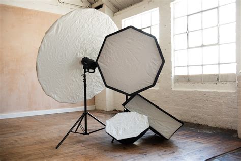 Photography umbrella vs softbox for portrait lighting