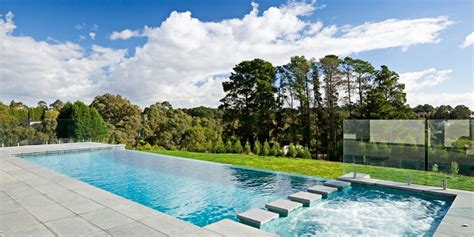 What is an infinity pool, and can you have one in your backyard?