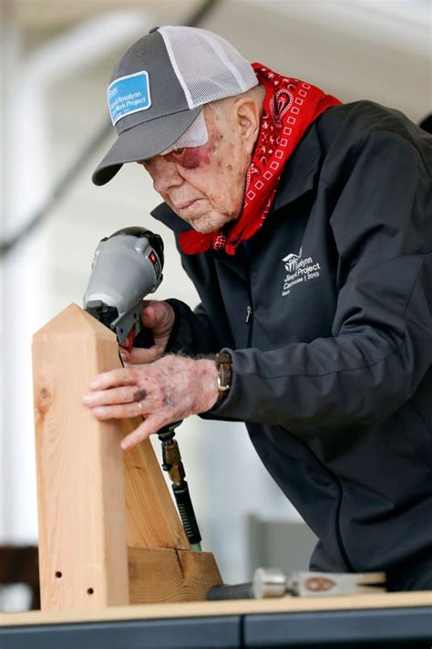 Jimmy Carter Recovers from Fall at Habitat for Humanity Project