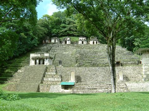 Experience Bonampak