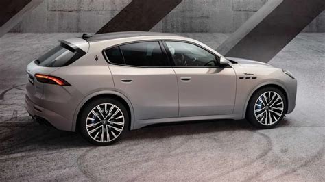 Maserati Grecale, the brand's second SUV, debuts with an electric ...