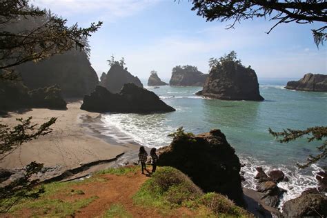 The essential guide to every beach on Oregon’s southern coast – Here is Oregon - hereisoregon.com