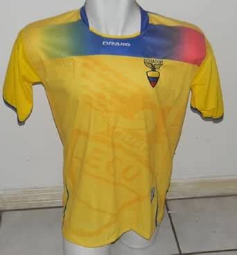 Amazon.com : ECUADOR SOCCER JERSEY SIZE LARGE : Ecuador Futbol Jersey ...