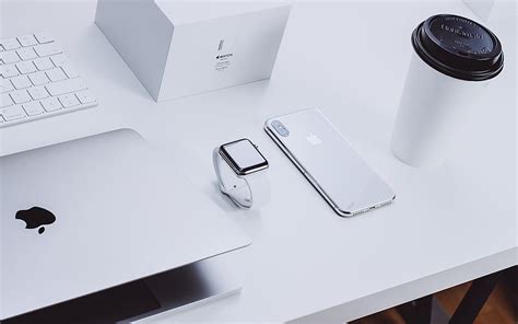 Apple products on table, HD wallpaper | Peakpx