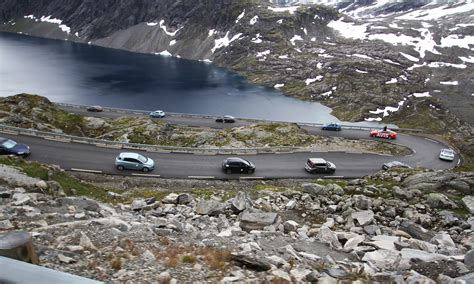 Norwegian Electric-Car Club's Scenic Driving Video: Surprise Hit