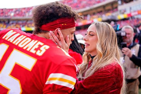 Patrick Mahomes on Marriage: Brittany is 'Hall of Famer' for Kansas ...