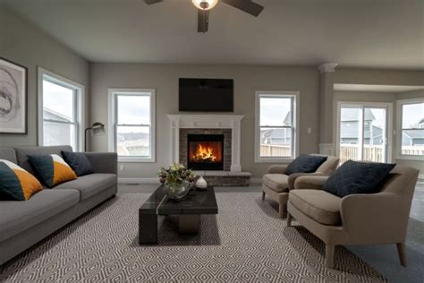 http://nardobuilders.com/source/Cobblestone-Living-Room.jpg