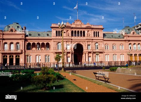 Casa Rosada ,Presidential Palace, Plaza de Mayo, Buenos Aires ...