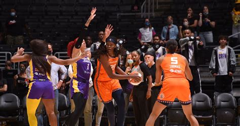 WNBA Final score: Sparks can’t handle the heat in 75-57 loss to Sun ...