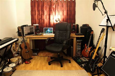 How To Start Your Home Recording Studio - The 7 Studio Essentials ...