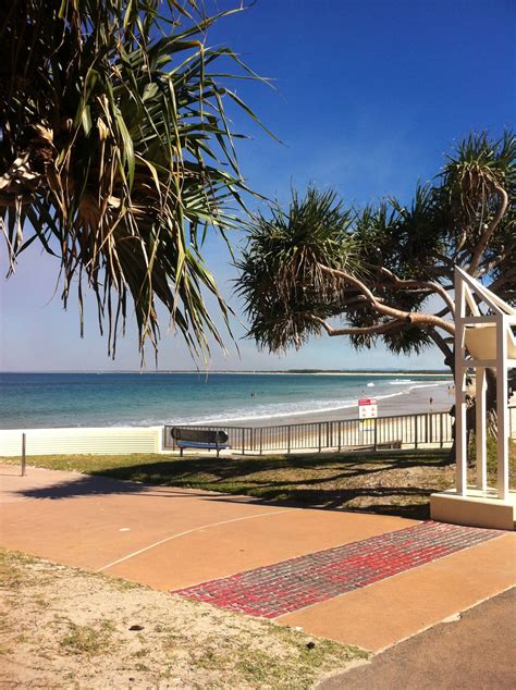 Kings Beach Caloundra Kings Beach, Caloundra, Favorite Places, Field ...