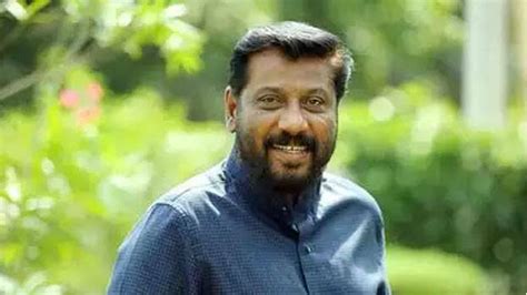 സംവിധായകൻ സിദ്ദിഖ് അന്തരിച്ചു; മലയാള സിനിമയ്ക്ക് നഷ്ടമായത് ചിരിമേളമൊരുക്കിയ പ്രിയ സംവിധായകനെ ...