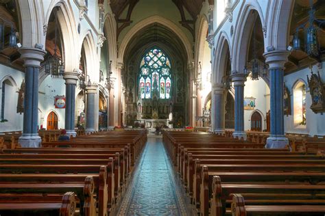 THE INTERIOR OF ST. PATRICK'S CATHOLIC CHURCH - THE TOWN OF TRIM