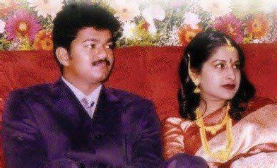 Wedding Saga of Actor Vijay and His Fan-Cum-Wife Sangeetha | Indian ...