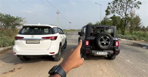 Mahindra Thar vs Toyota Fortuner in a drag race video - Techno Blender