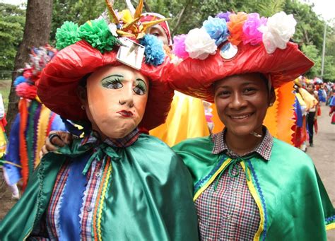 Nicaragua Festival Tropical, Rainbow, Fashion, Rain Bow, Moda, Rainbows, Fashion Styles, Fashion ...