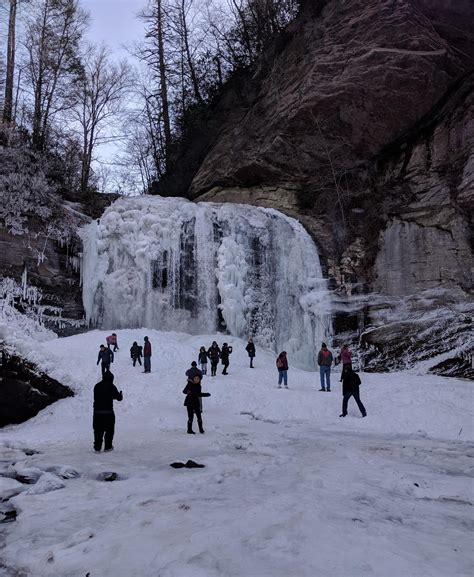 Looking Glass Falls. : r/NorthCarolina