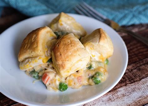 Easy Chicken Pot Pie with Biscuits | I Heart Recipes