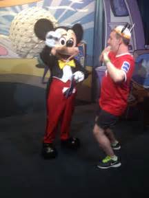 Singing the Mickey Mouse Club March with Mickey | WDWMAGIC - Unofficial ...