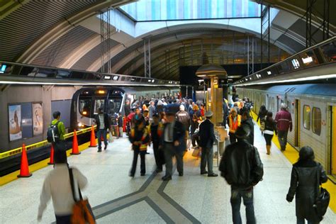 Articulated Toronto Rocket TTC Subway Trains Unveiled at Downsview ...