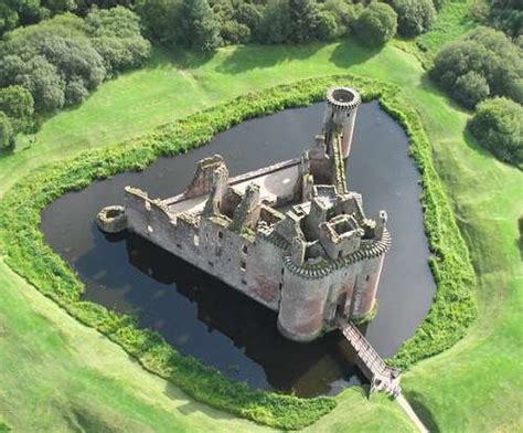 Caerlaverock Castle, is it Scotland's prettiest?