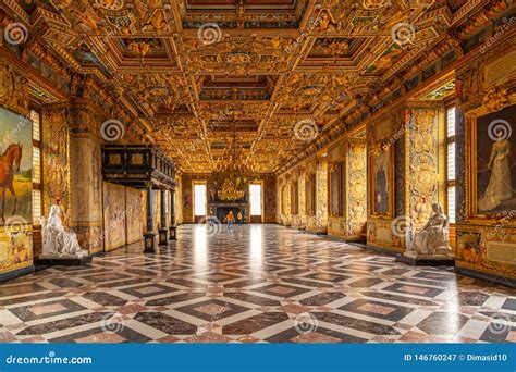 Interior of Grand Knight Hall Frederiksborg Castle Editorial ...