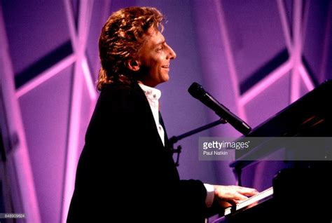 Barry Manilow on the set of the Oprah Winfrey Show in Chicago, Illinois ...