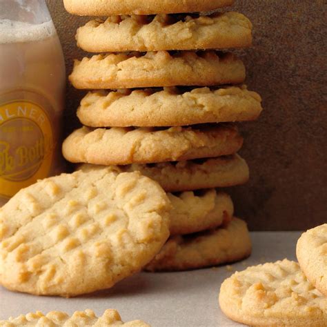 Soft Tried 'n' True Peanut Butter Cookies Recipe | Taste of Home