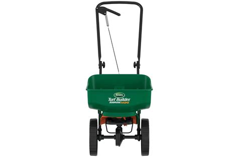 The Best Fertilizer Spreaders Buying Guide