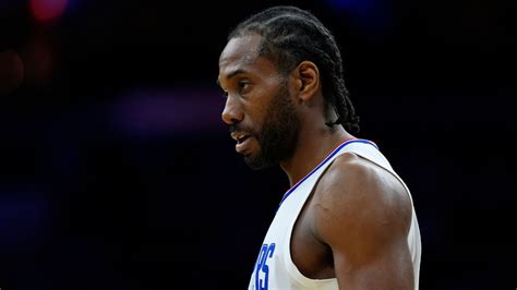 Report: Clippers’ Kawhi Leonard out for ‘weeks’ with knee injury