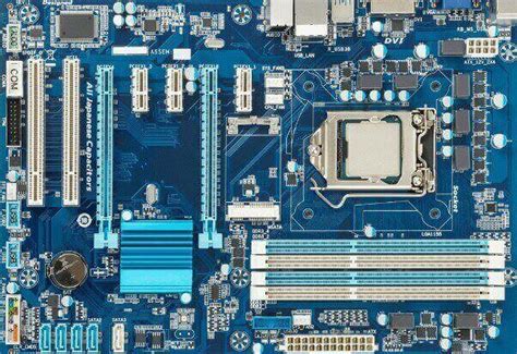 10 Best Motherboards For i7 8700k | Gaming & Budget Compatible