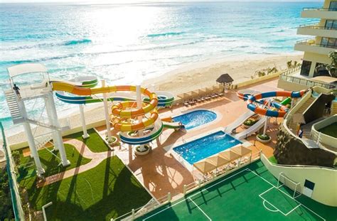 10 Best Cancun All Inclusive Family Resorts with Water Parks (2024)