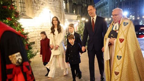 George, Charlotte and Louis join Prince William, Princess Kate at Christmas carol service - Good ...