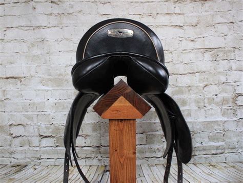 Black Country Eloquence Dressage ~ Equine Balance Saddles