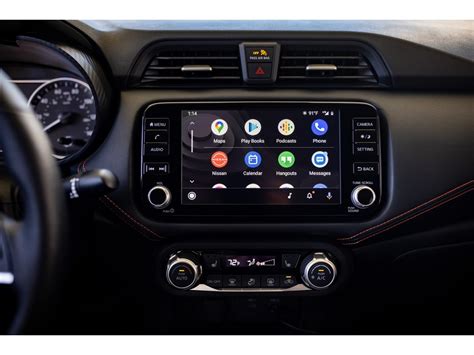 2024 Nissan Versa: 52 Interior Photos | U.S. News