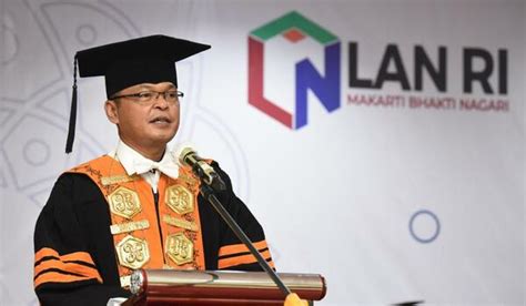 Politeknik STIA LAN Gelar Wisuda Blended Graduation Program Sarjana Terapan dan Magister Terapan