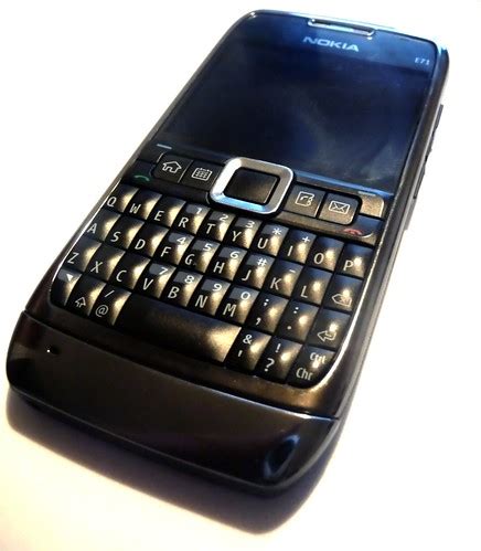 Nokia E71 qwerty keyboard phone | david_pics | Flickr