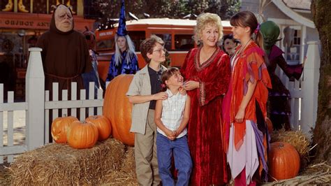 Halloweentown - Movies on Google Play