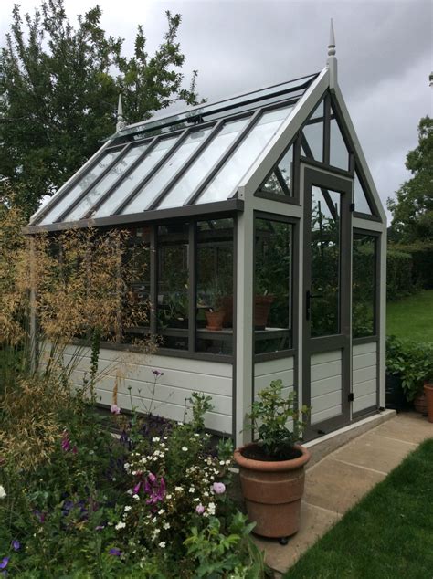 Octagonal / hexagonal greenhouse — BBC Gardeners' World Magazine