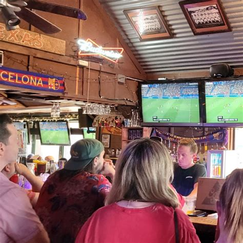 The 11 best sports bars in Austin for every team's top fan | Flipboard