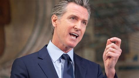 Gov. Newsom Signs Orders to Roll Back Virus Rules – NBC Bay Area