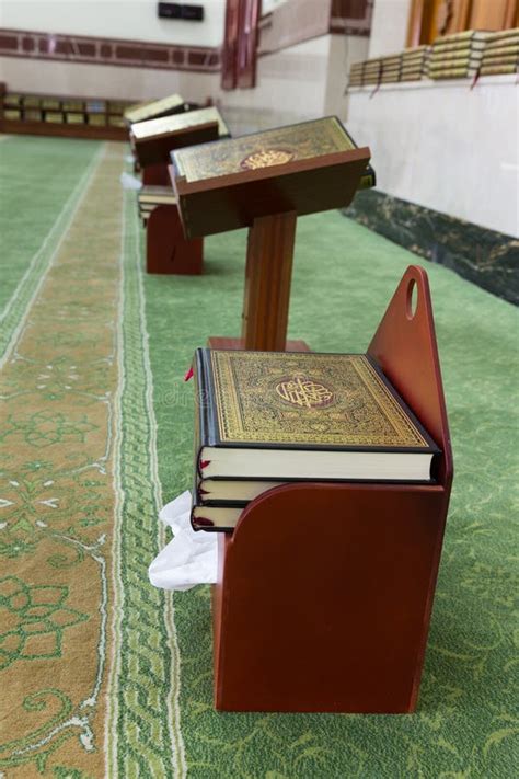 Interior of Jumeirah Mosque in Dubai, UAE Editorial Photo - Image of ...