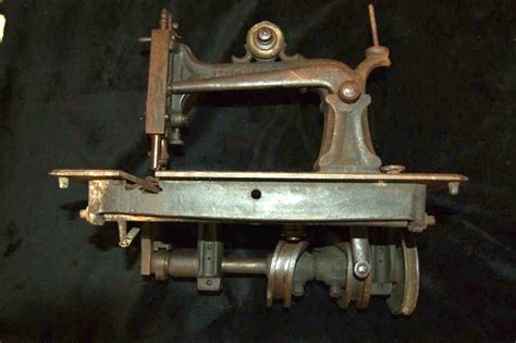 EARLY Elias Howe sewing machine